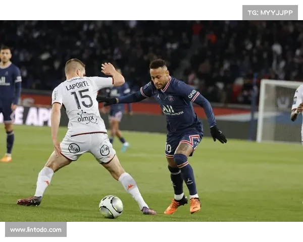 梅西加盟法甲后对球队表现及法甲联赛影响的深度分析