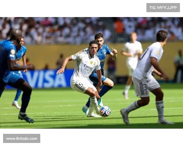 格罗斯:皇马在有限机会中展现高效表现 多特进攻威胁不足 格罗斯:皇马在有限机会中展现高效表现 多特进攻威胁不足